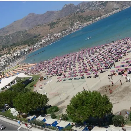 Sileno Beach *